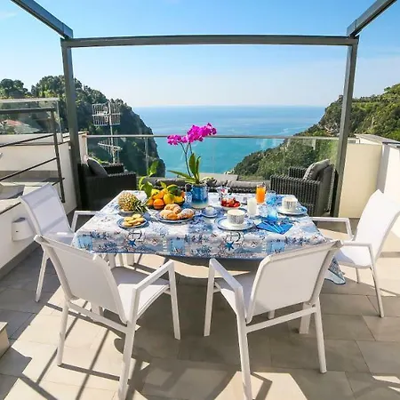 Villa Admiring Amalfi Scala Exterior foto